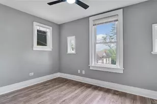 22 Town Path, Glen Cove, NY 11542 - Photo 16