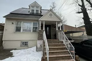 3614 Paulding Ave, Bronx, NY 10469 - Photo 1