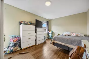 25-04 42nd St, Astoria, NY 11103 - Photo 26