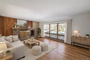 5180 Sound Ave, Mattituck, NY 11952 - Photo 2