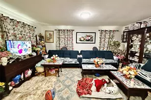 2154 Haight Ave, Bronx, NY 10461 - Photo 16