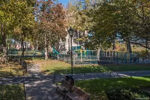 5525 31st Ave, Woodside, NY 11377 - Photo 26