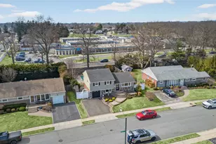 57 Richfield St, Plainview, NY 11803 - Photo 6