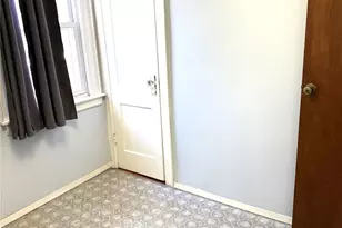 154-28 65th Ave, Flushing, NY 11367 - Photo 16