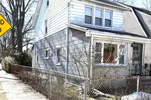 154-28 65th Ave, Flushing, NY 11367 - Photo 2