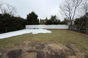 32 Montana Ct, Syosset, NY 11791 - Photo 16