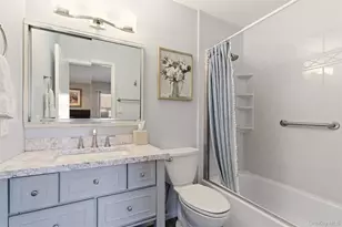 11 Balsam Ct, Wantagh, NY 11793 - Photo 8