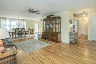 32 Pearsall, Glen Cove, NY 11542 - Photo 6