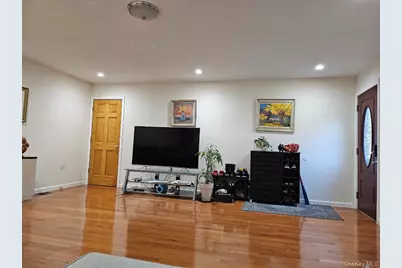 43-29 249th Street, Little Neck, NY 11363 - Photo 10