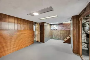 248-24 88th Dr, Bellerose, NY 11426 - Photo 36