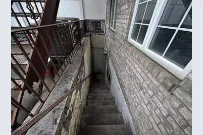 2832 Dudley Avenue, Bronx, NY 10461 - Photo 8