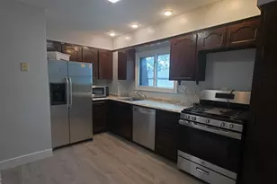 256-20 Craft Ave, Rosedale, NY 11422 - Photo 2