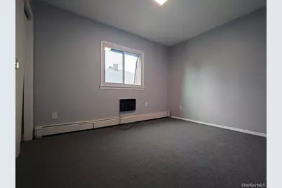 256-20 Craft Avenue #2nd Floor, Rosedale, NY 11422 - Photo 6