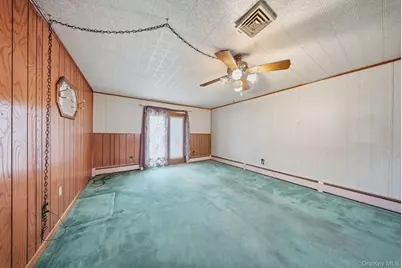 16 Mountain Avenue, Middletown, NY 10940 - Photo 4