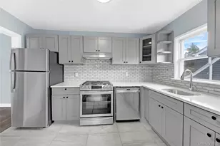 28 Crestmont Ave, Yonkers, NY 10704 - Photo 10