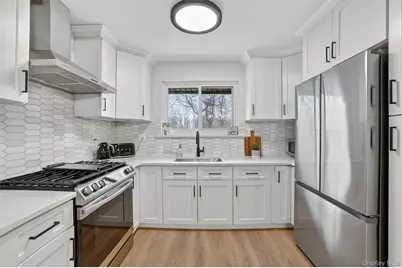 70 West Street #C4, Harrison, NY 10528 - Photo 8