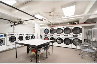 420 E 64th Street #W8F, New York, NY 10065 - Photo 12