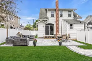 77 Rollstone Ave, West Sayville, NY 11796 - Photo 30