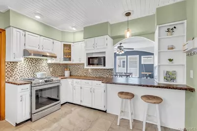 77 Rollstone Avenue, West Sayville, NY 11796 - Photo 16