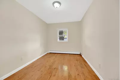 18805 Liberty Avenue, Saint Albans, NY 11412 - Photo 10