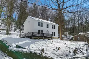 525 Mill Brook Dr, Esopus, NY 12429 - Photo 2