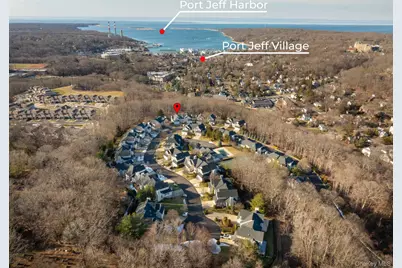 14 Vantage Court, Port Jefferson, NY 11777 - Photo 2