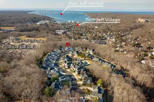 14 Vantage Ct, Port Jefferson, NY 11777 - Photo 2