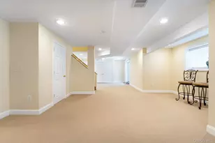 14 Vantage Ct, Port Jefferson, NY 11777 - Photo 24