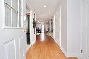 65 Buckingham Ct, Pomona, NY 10970 - Photo 2