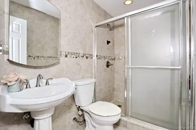 65 Buckingham Court, Pomona, NY 10970 - Photo 10