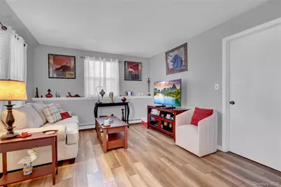 21 Woodside Avenue, Port Jefferson, NY 11777 - Photo 30