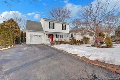 21 Woodside Avenue, Port Jefferson, NY 11777 - Photo 4