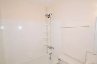 206-14 Emily Road #42 L, Bayside, NY 11360 - Photo 10
