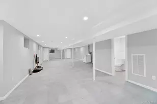 153-21 134th Ave, Jamaica, NY 11434 - Photo 12