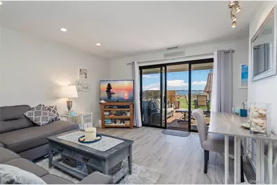 61 W Tiana Road #10, Hampton Bays, NY 11946 - Photo 6