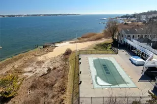 61 W Tiana Rd, Hampton Bays, NY 11946 - Photo 26