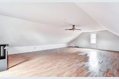 202 Midland Lake Road, Middletown, NY 10941 - Photo 18