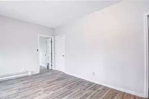 202 Midland Lake Rd, Middletown, NY 10941 - Photo 4