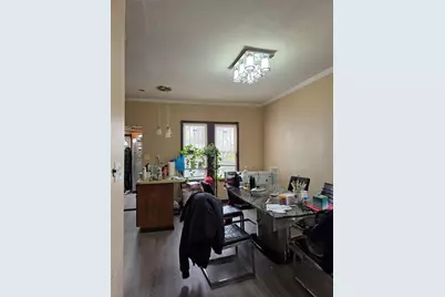 9102 96th Street, Woodhaven, NY 11421 - Photo 6