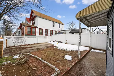 11019 Liverpool Street, Jamaica, NY 11435 - Photo 16