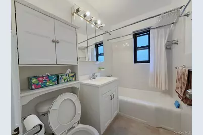 21909 74th Avenue #446B2, Oakland Gardens, NY 11364 - Photo 6