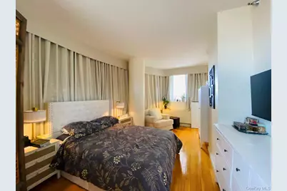 133-38 Sanford Avenue #18C, Flushing, NY 11355 - Photo 4