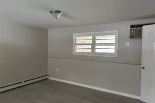 104 Sutton Park Rd, Poughkeepsie, NY 12603 - Photo 14