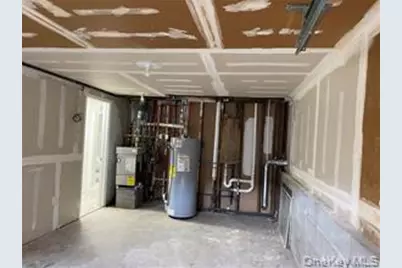 104 Sutton Park Road, Poughkeepsie, NY 12603 - Photo 16