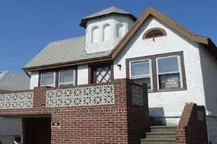 27 Illinois Ave, Atlantic Beach, NY 11561 - Photo 1