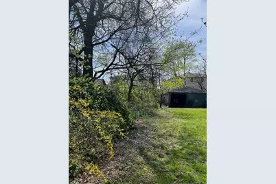 2921 Healy Avenue, Far Rockaway, NY 11691 - Photo 4