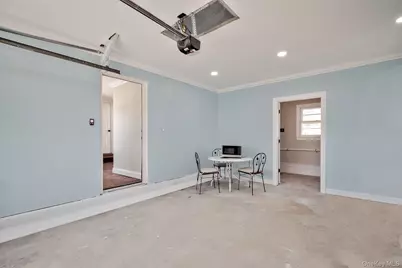 72 W Lido Promenade, Lindenhurst, NY 11757 - Photo 14