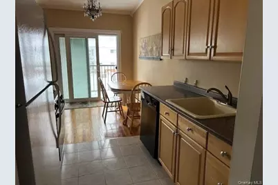 6 Ivy #3 B, Farmingdale, NY 11735 - Photo 10