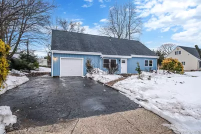 38 Clymer Street, Port Jefferson, NY 11776 - Photo 4