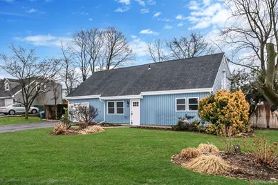 38 Clymer Street, Port Jefferson, NY 11776 - Photo 2